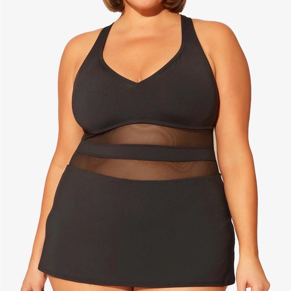BLEU ROD BEATTIE Dont Mesh With Me Cross Back Swimsuit - NWT - Size 22W